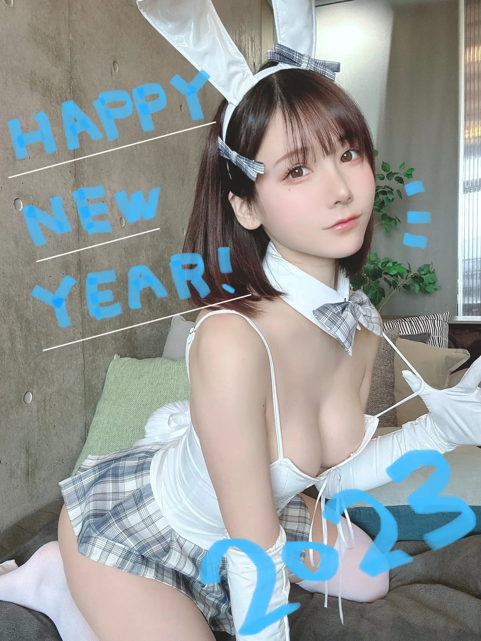 040 – [Fantia]2023年01月合集[154P1V420MB]-AQA.CC