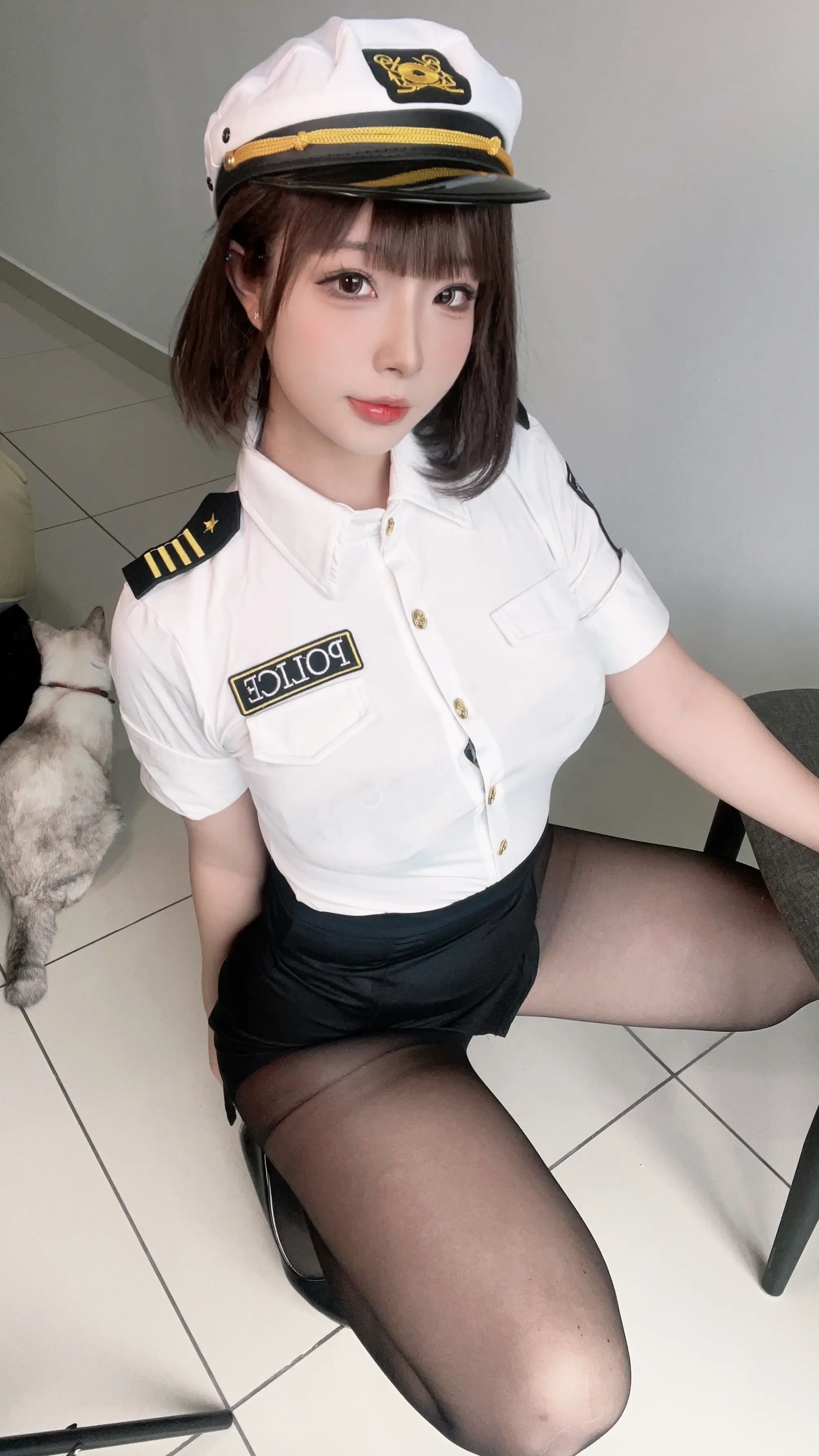 图片[2]-yuuhui玉汇 NO.076 Set B Bad Cop [48P2V 418MB]-AQA.CC