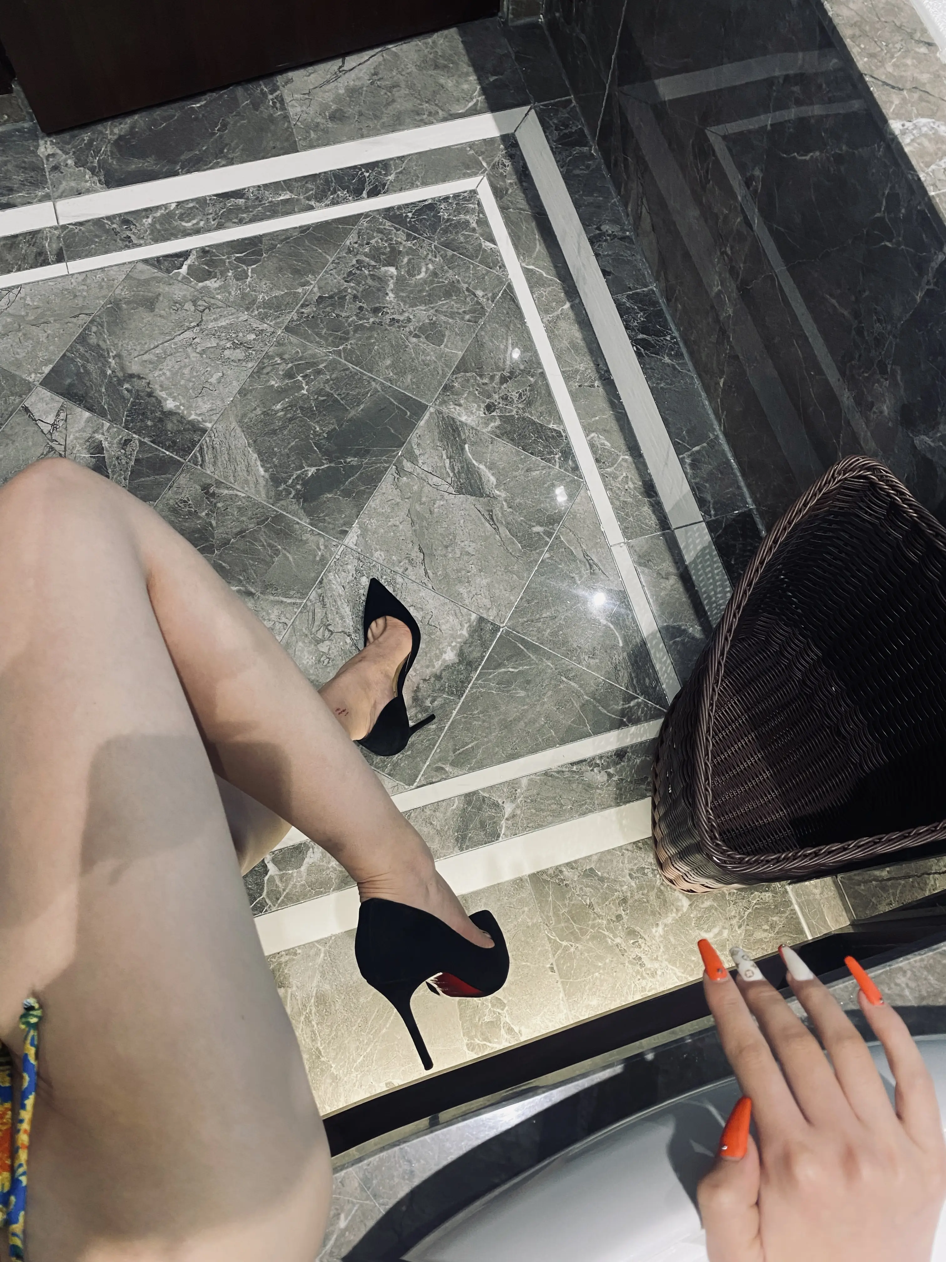 图片[4]-114.脸红Dearie – 微密圈系列 浪漫热情 [20P／54MB]-AQA.CC