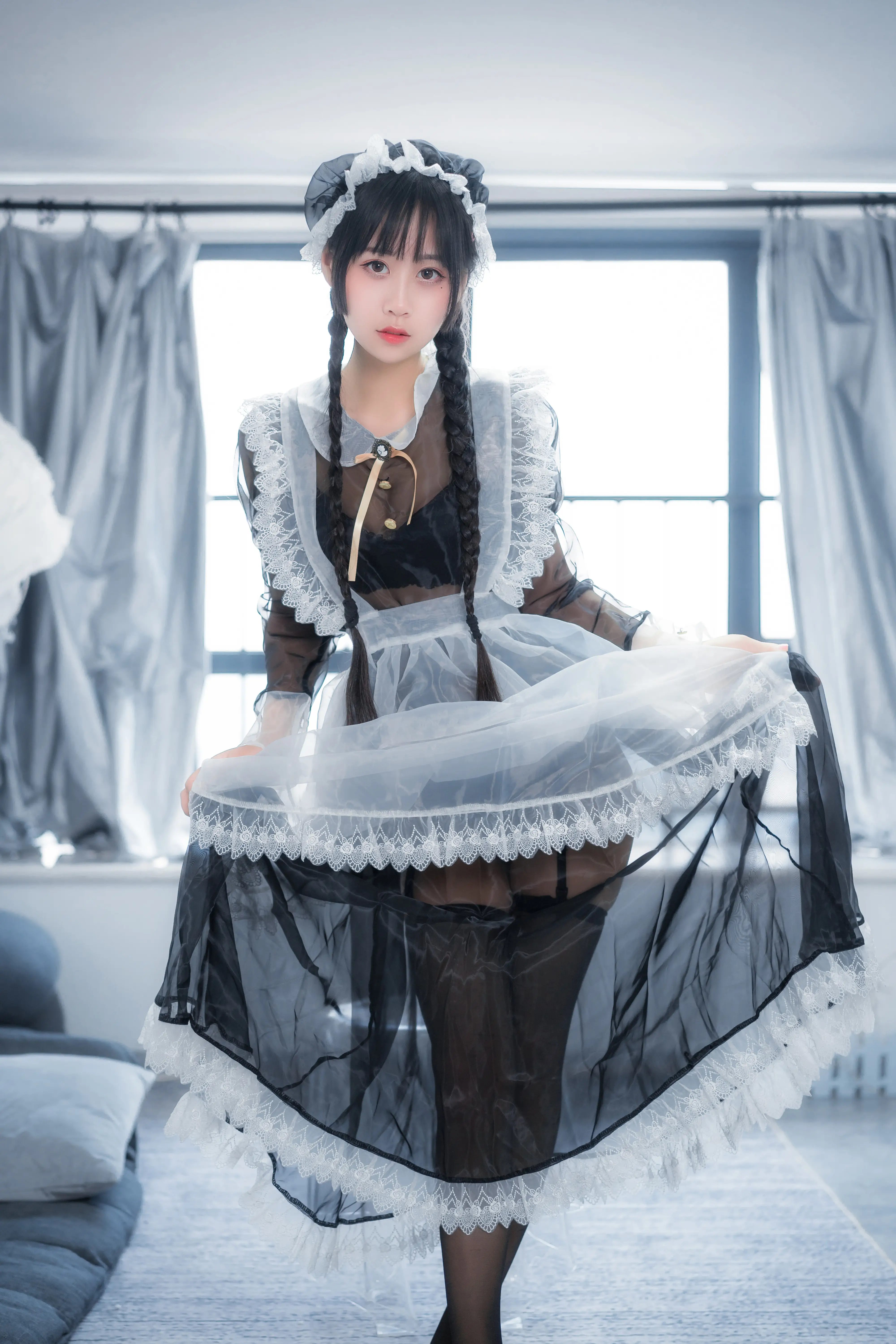 萌芽儿o0 – NO.013 透明女仆 [27P-185MB]-AQA.CC